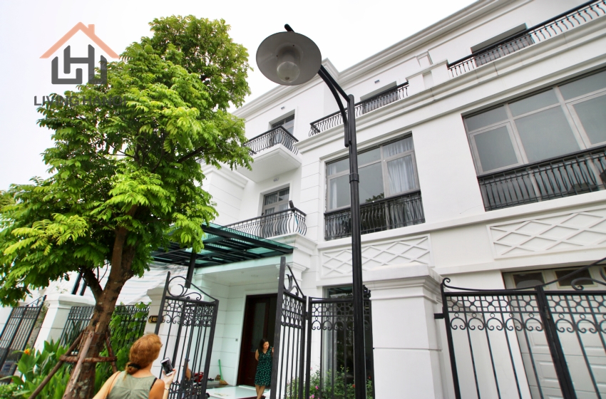 Brand-new & Nice villa for rent in Vinhomes Harmony, Hanoi Brand-new & Nice villa for rent in Vinhomes Harmony, Hanoi