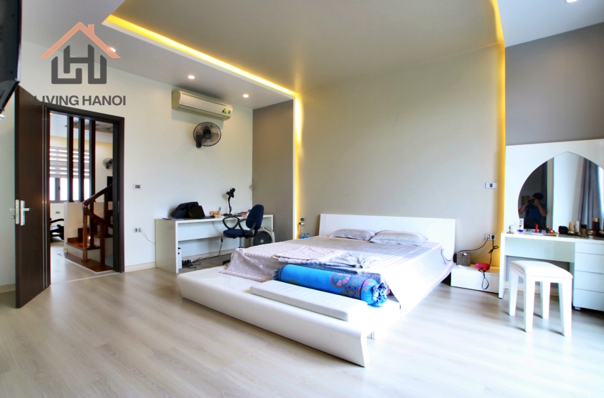 Brand-new & Nice villa for rent in Vinhomes Harmony, Hanoi Brand-new & Nice villa for rent in Vinhomes Harmony, Hanoi