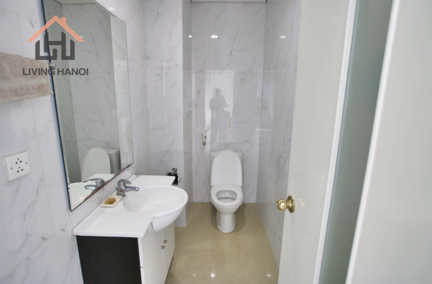 Bright and modern villa for rent in Vinhomes Riverside, Hanoi Bright and modern villa for rent in Vinhomes Riverside, Hanoi