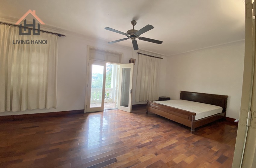 Bright and spacious villa for rent in Tay Ho, Hanoi Bright and spacious villa for rent in Tay Ho, Hanoi