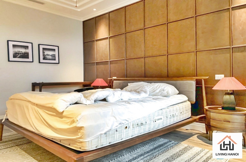Bright house with 3 bedrooms for rent in Vinhomes Harmony, Hanoi Bright house with 3 bedrooms for rent in Vinhomes Harmony, Hanoi