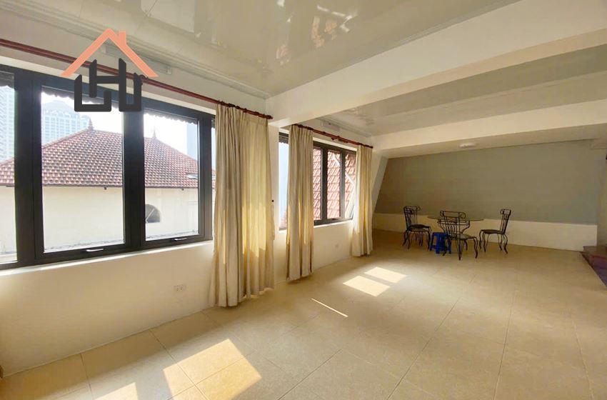 Classical house for rent in To Ngoc Van, Tay Ho, Hanoi Classical house for rent in To Ngoc Van, Tay Ho, Hanoi