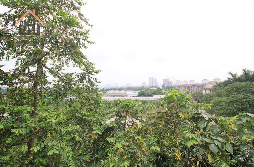 CONTEMPORARY FAMILY LIVING IN GREAT Tay Ho LOCATION CONTEMPORARY FAMILY LIVING IN GREAT Tay Ho LOCATION