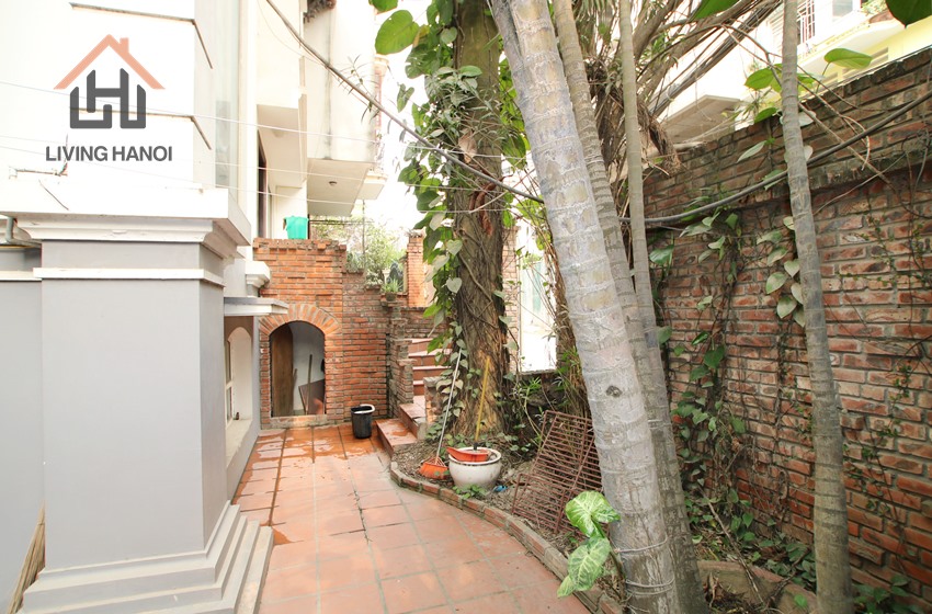 Cozy 03 bedrooms house for rent in Tay Ho, Hanoi Cozy 03 bedrooms house for rent in Tay Ho, Hanoi