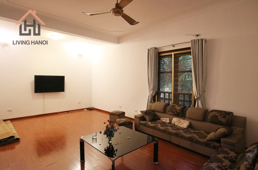 Cozy and nice four bedroom house for rent in Tay Ho, Hanoi Cozy and nice four bedroom house for rent in Tay Ho, Hanoi