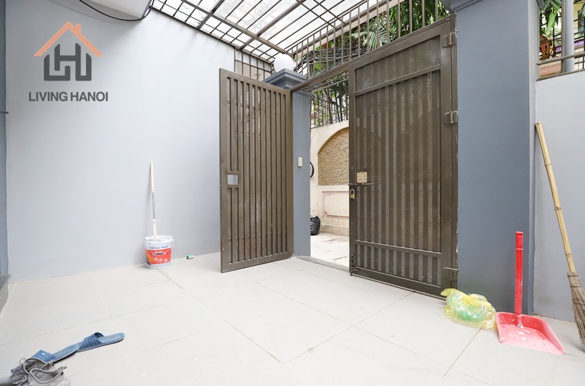 Cozy family home for rent in West Lake area, Hanoi. Cozy family home for rent in West Lake area, Hanoi.