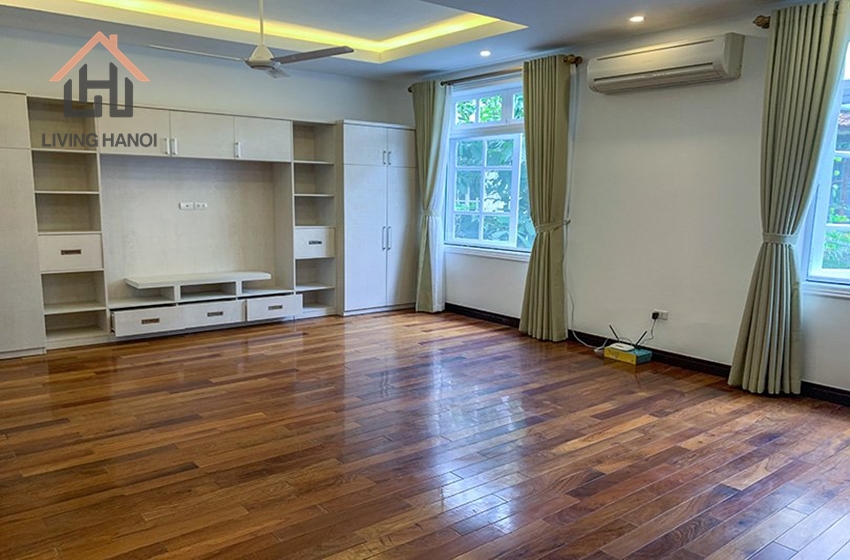Cozy Furnished Ciputra villa 4 bedrooms, backyard, garden Cozy Furnished Ciputra villa 4 bedrooms, backyard, garden