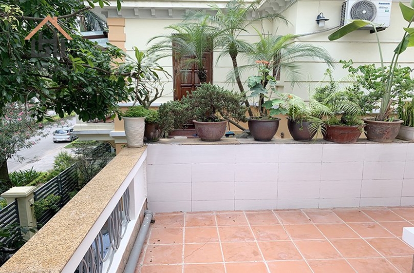 Cozy Furnished Ciputra villa 4 bedrooms, backyard, garden Cozy Furnished Ciputra villa 4 bedrooms, backyard, garden