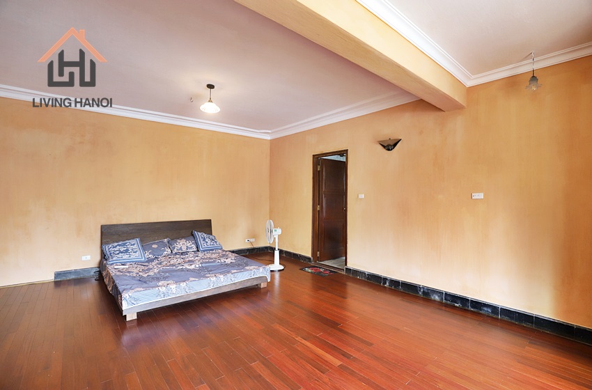 Face to the lake – rare house in centre of Tay Ho, Hanoi Face to the lake – rare house in centre of Tay Ho, Hanoi