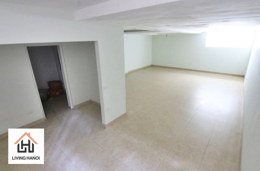 Fully-furnished 04 bedroom house for rent in Vinhomes Riverside, Long Bien Fully-furnished 04 bedroom house for rent in Vinhomes Riverside, Long Bien