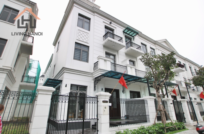 Fully furnished villa for rent in Vinhomes Harmony, Long Bien, Hanoi Fully furnished villa for rent in Vinhomes Harmony, Long Bien, Hanoi
