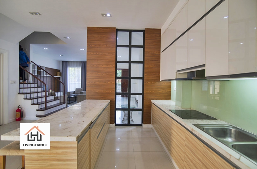 Furnished 04 bedroom villa for rent in Vinhomes Riverside, Hanoi Furnished 04 bedroom villa for rent in Vinhomes Riverside, Hanoi