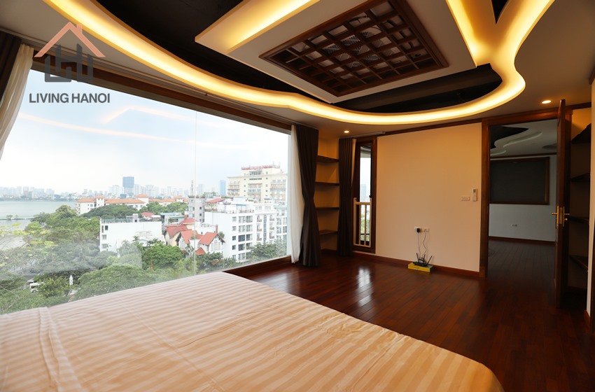 Garden top floor apartment with nice view, 4 bedrooms in To Ngoc Van Garden top floor apartment with nice view, 4 bedrooms in To Ngoc Van