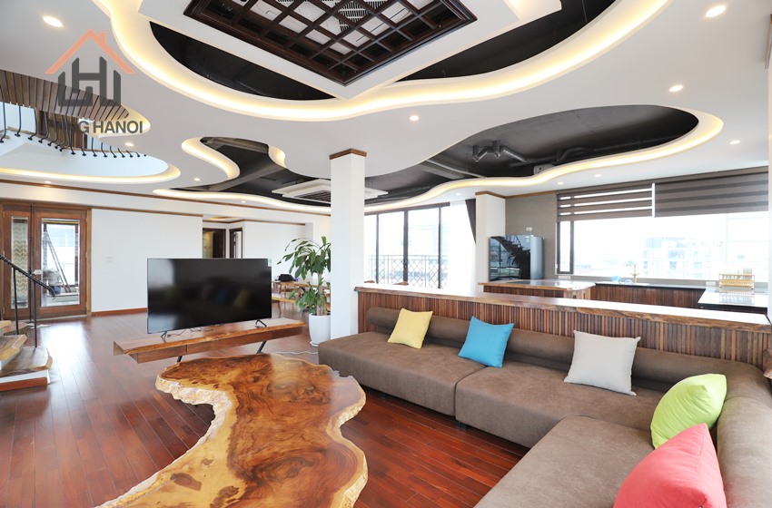 Garden top floor apartment with nice view, 4 bedrooms in To Ngoc Van Garden top floor apartment with nice view, 4 bedrooms in To Ngoc Van