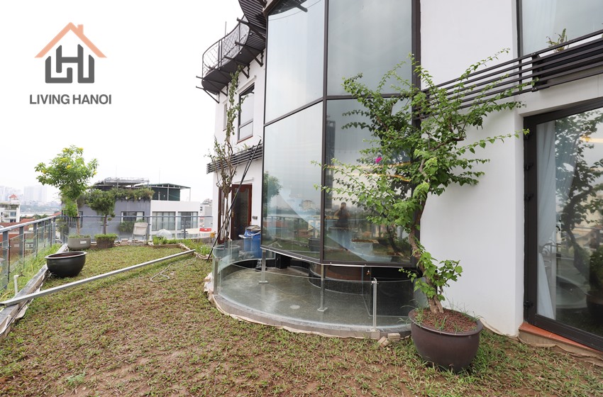 Garden top floor apartment with nice view, 4 bedrooms in To Ngoc Van Garden top floor apartment with nice view, 4 bedrooms in To Ngoc Van