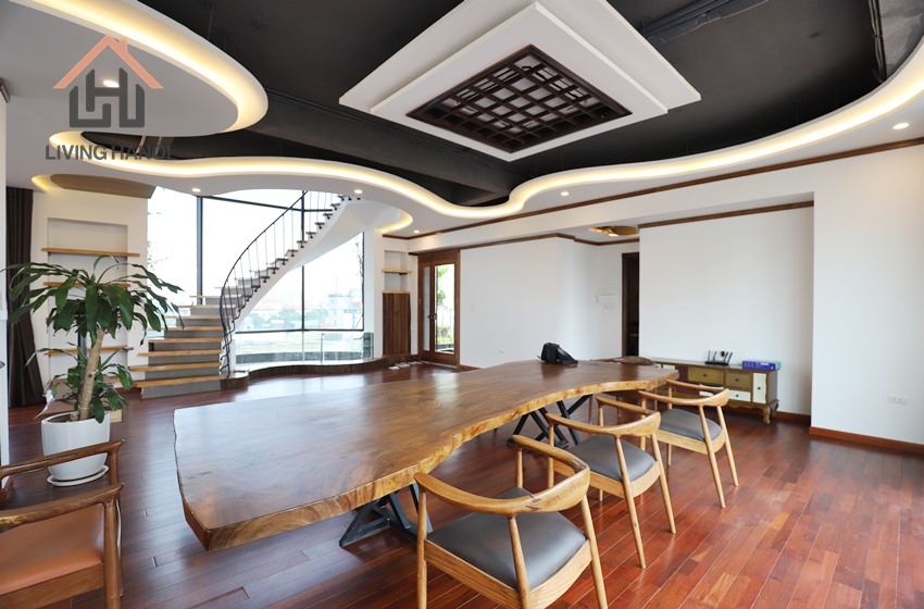 Garden top floor apartment with nice view, 4 bedrooms in To Ngoc Van Garden top floor apartment with nice view, 4 bedrooms in To Ngoc Van