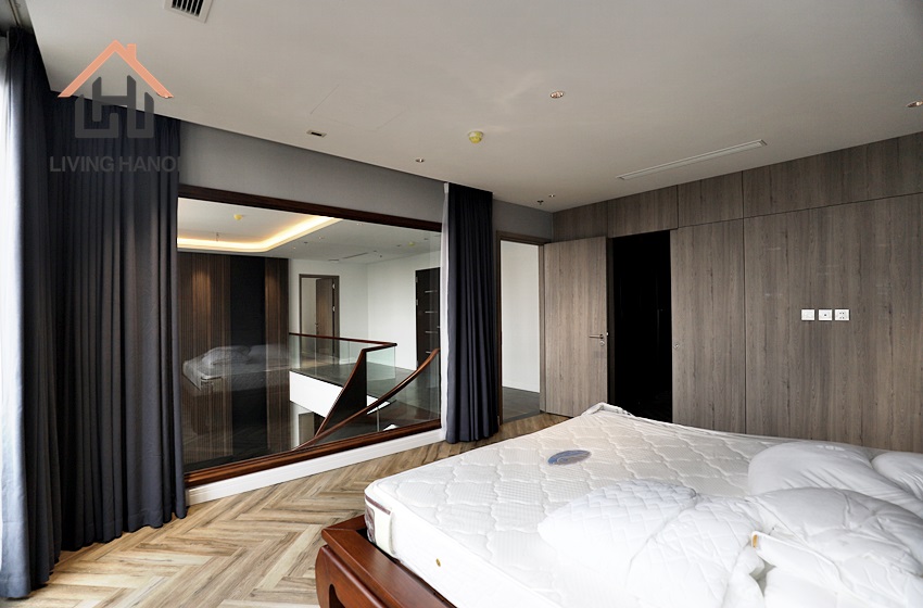 Gorgeous 3 bedroom duplex apartment for rent in Tay Ho, Hanoi Gorgeous 3 bedroom duplex apartment for rent in Tay Ho, Hanoi