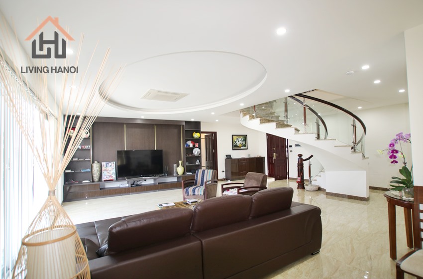 Gorgeous duplex four bedroom apartment for rent in Tay Ho, Hanoi Gorgeous duplex four bedroom apartment for rent in Tay Ho, Hanoi