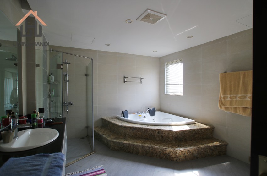 Gorgeous duplex four bedroom apartment for rent in Tay Ho, Hanoi Gorgeous duplex four bedroom apartment for rent in Tay Ho, Hanoi