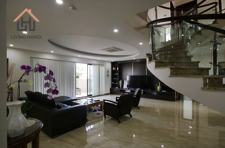 Gorgeous duplex four bedroom apartment for rent in Tay Ho, Hanoi Gorgeous duplex four bedroom apartment for rent in Tay Ho, Hanoi
