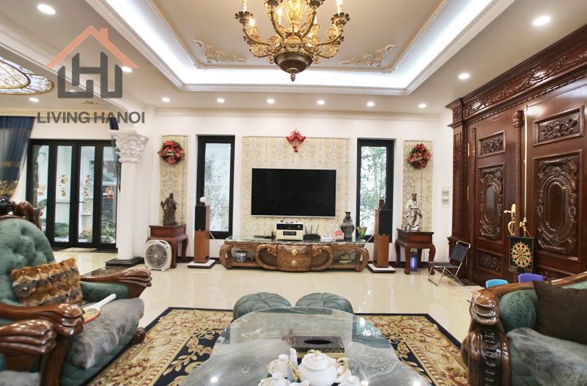 Gorgeous house available for rent in Vinhomes Riverside, Hanoi Gorgeous house available for rent in Vinhomes Riverside, Hanoi