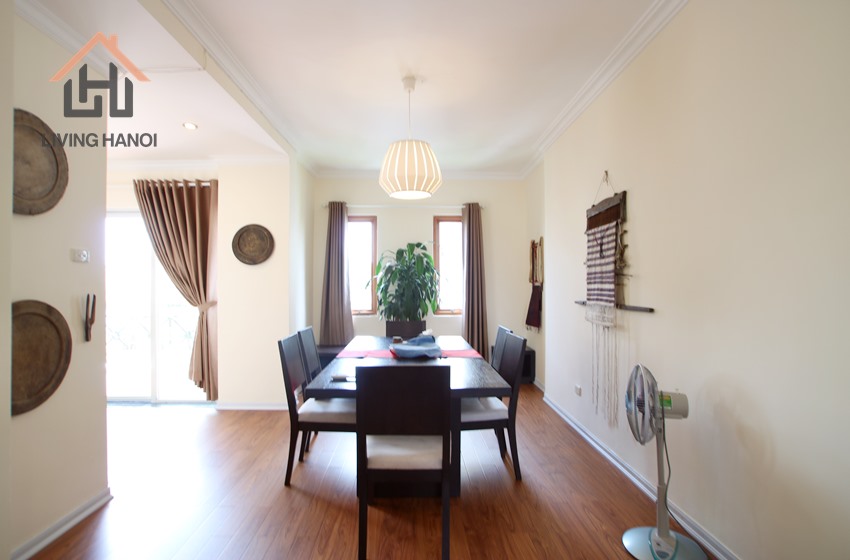 HAI BA TRUNG – Duplex penthouse 03 bedrooms apartment with big balconies available HAI BA TRUNG – Duplex penthouse 03 bedrooms apartment with big balconies available