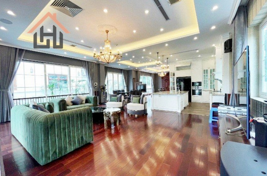 Harmony 04 bedroom villa for rent in Vinhomes Riverside, Hanoi Harmony 04 bedroom villa for rent in Vinhomes Riverside, Hanoi