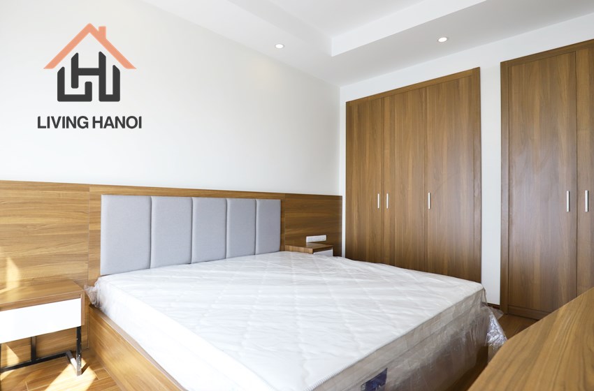Lake view 3 bedroom serviced apartment for rent in Tay Ho, Hanoi Lake view 3 bedroom serviced apartment for rent in Tay Ho, Hanoi