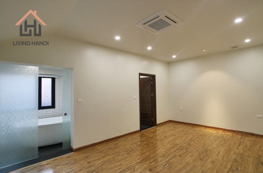 Luxury and spacious three bedroom apartment for rent in Xuan Dieu, Tay Ho, Hanoi Luxury and spacious three bedroom apartment for rent in Xuan Dieu, Tay Ho, Hanoi