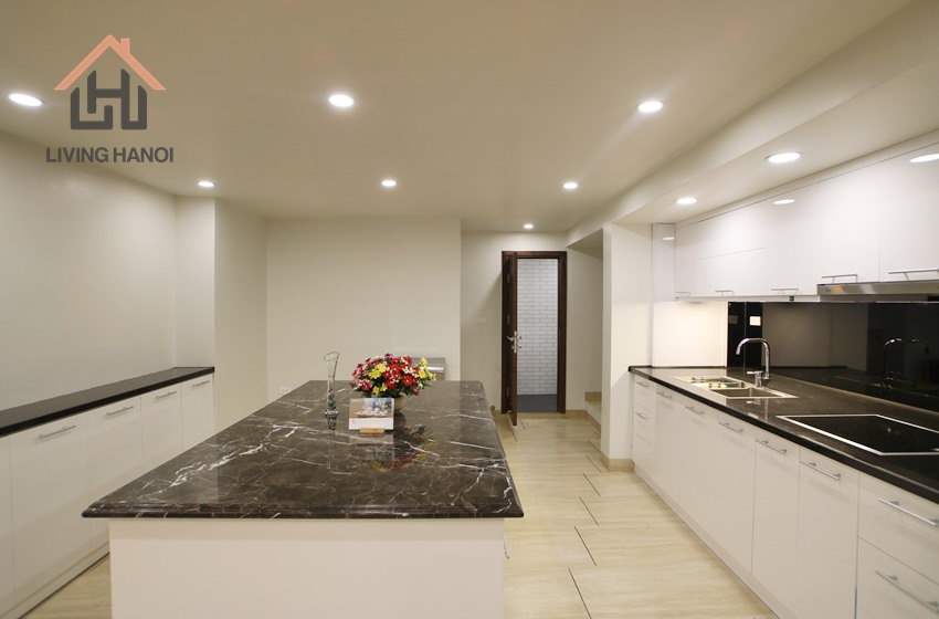 Luxury and spacious three bedroom apartment for rent in Xuan Dieu, Tay Ho, Hanoi Luxury and spacious three bedroom apartment for rent in Xuan Dieu, Tay Ho, Hanoi