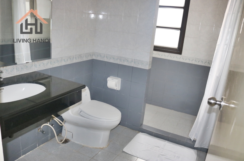 Luxury villa in a quite and secure location in Tay Ho, Hanoi Luxury villa in a quite and secure location in Tay Ho, Hanoi