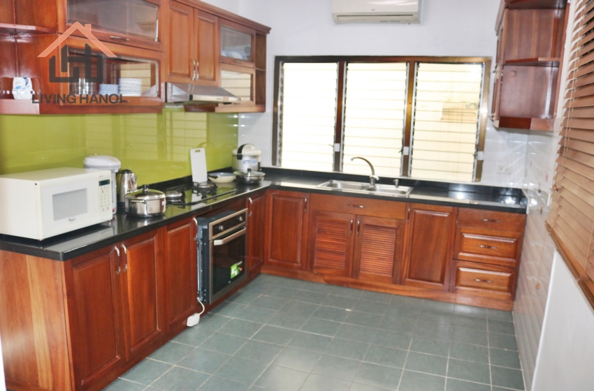 Luxury villa in a quite and secure location in Tay Ho, Hanoi Luxury villa in a quite and secure location in Tay Ho, Hanoi