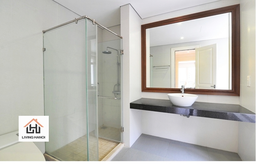 Modern 04 bedrModern 04 bedroom house for rent in Vinhomes Riverside, Long Bien, Hanoi Modern 04 bedrModern 04 bedroom house for rent in Vinhomes Riverside, Long Bien, Hanoi