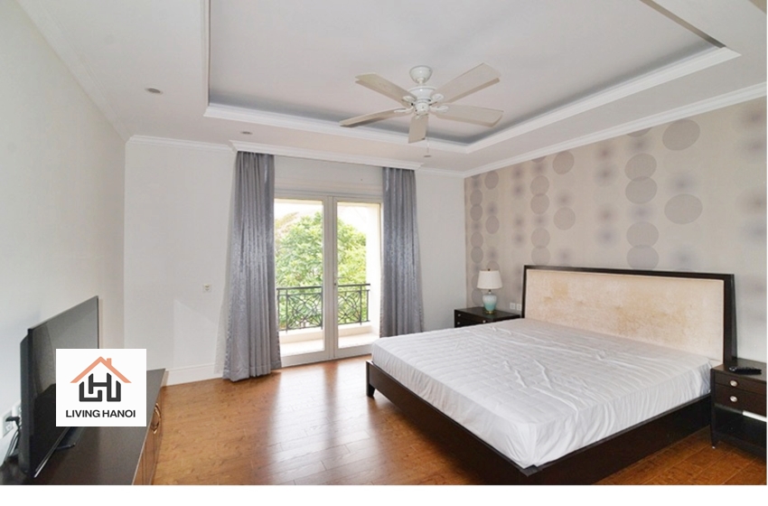Modern 04 bedrModern 04 bedroom house for rent in Vinhomes Riverside, Long Bien, Hanoi Modern 04 bedrModern 04 bedroom house for rent in Vinhomes Riverside, Long Bien, Hanoi