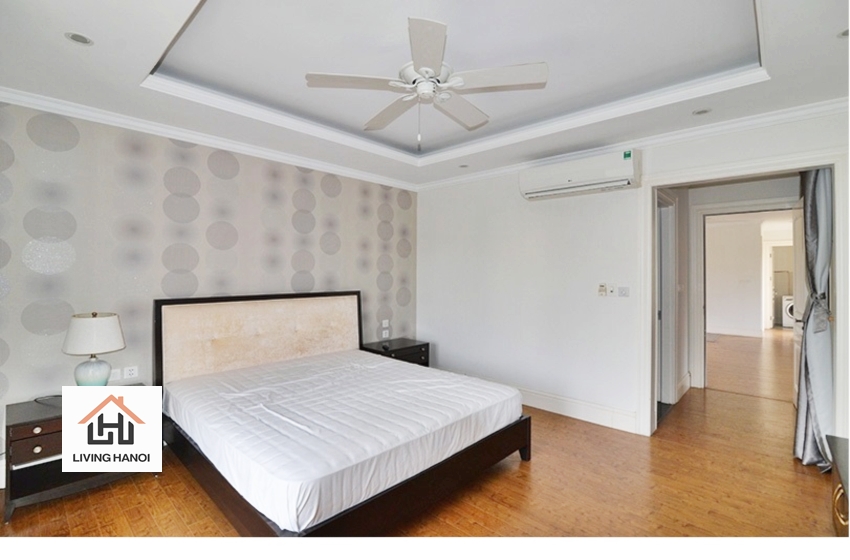 Modern 04 bedrModern 04 bedroom house for rent in Vinhomes Riverside, Long Bien, Hanoi Modern 04 bedrModern 04 bedroom house for rent in Vinhomes Riverside, Long Bien, Hanoi