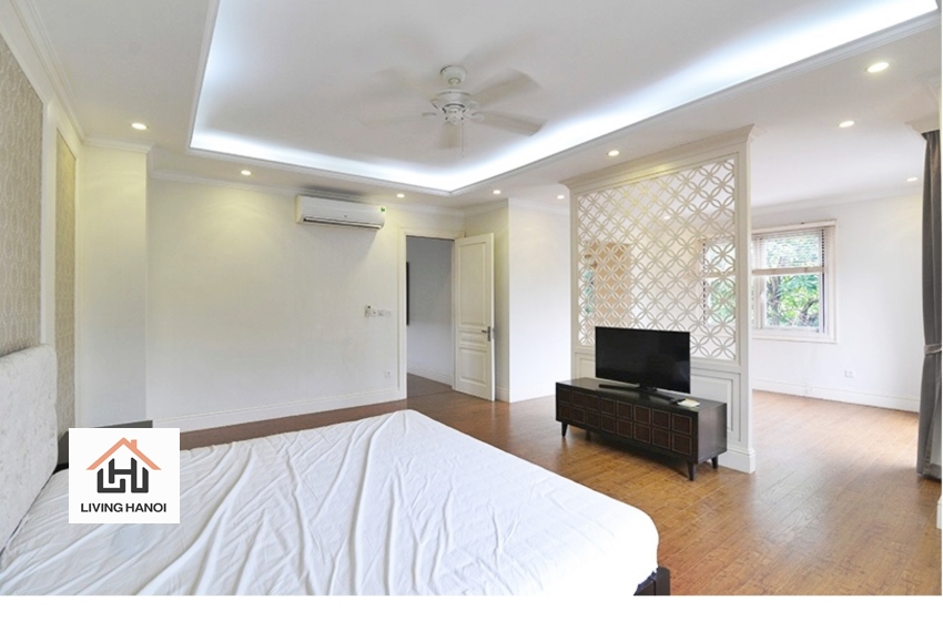 Modern 04 bedrModern 04 bedroom house for rent in Vinhomes Riverside, Long Bien, Hanoi Modern 04 bedrModern 04 bedroom house for rent in Vinhomes Riverside, Long Bien, Hanoi