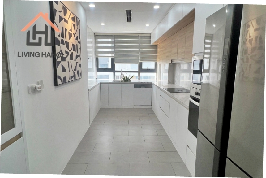 Modern and spacious 03 bedroom condominium for rent in Dong Da, Hanoi Modern and spacious 03 bedroom condominium for rent in Dong Da, Hanoi