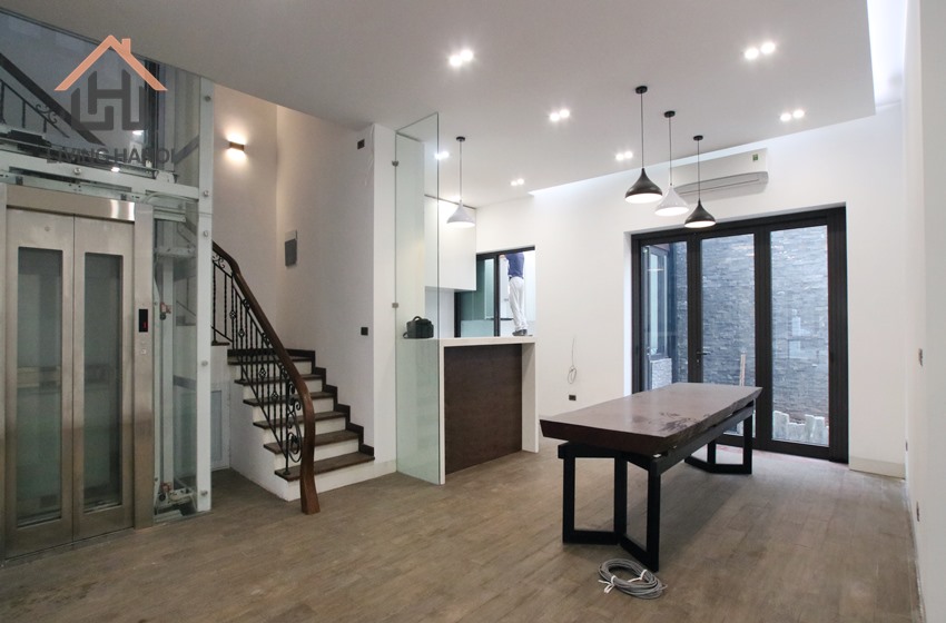 Modern, easy care home Villa with lift for rent in Ciputra, Hanoi Modern, easy care home Villa with lift for rent in Ciputra, Hanoi