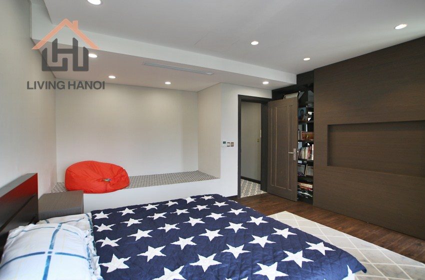 Modern villa for rent in Vinhomes Riverside, Long Bien District, Ha Noi Modern villa for rent in Vinhomes Riverside, Long Bien District, Ha Noi