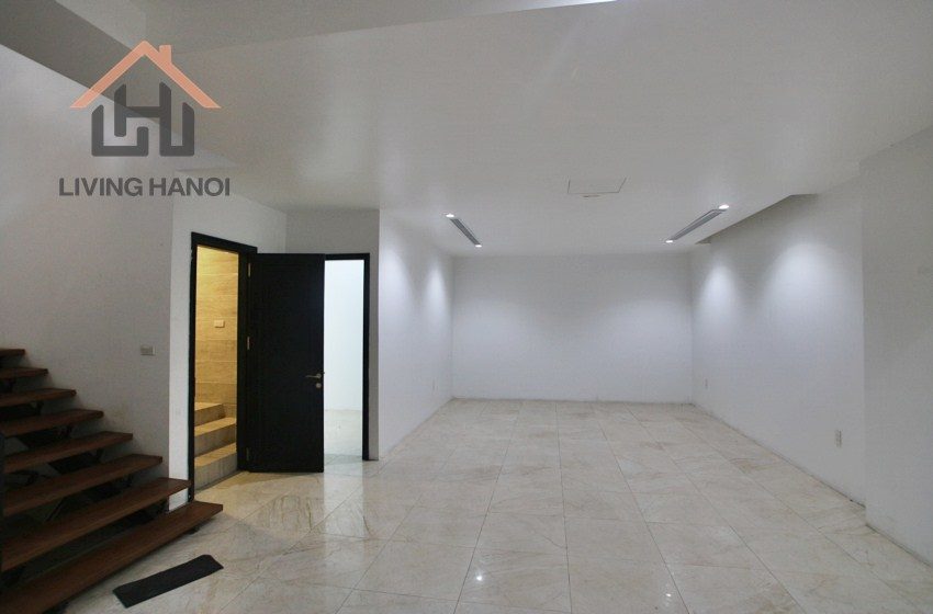 Modern villa for rent in Vinhomes Riverside, Long Bien District, Hanoi. Modern villa for rent in Vinhomes Riverside, Long Bien District, Hanoi.