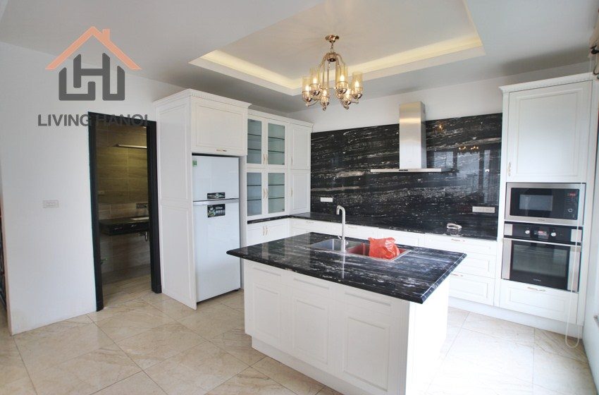 Modern villa for rent in Vinhomes Riverside, Long Bien District, Hanoi. Modern villa for rent in Vinhomes Riverside, Long Bien District, Hanoi.