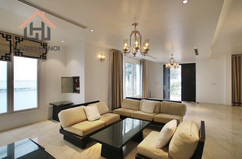 Modern villa for rent in Vinhomes Riverside, Long Bien District, Hanoi. Modern villa for rent in Vinhomes Riverside, Long Bien District, Hanoi.