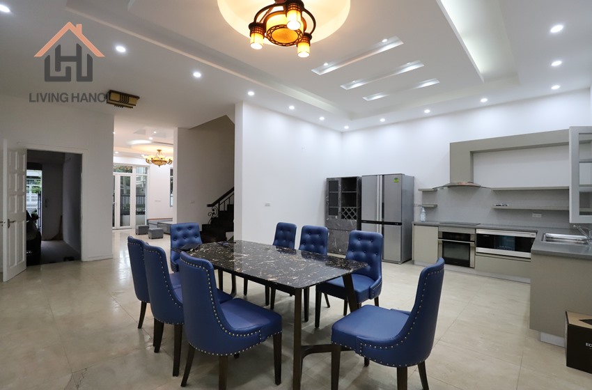 Near New!! Spacious, Villa Available Now ! Price Reduced!!! in Ciputra Near New!! Spacious, Villa Available Now ! Price Reduced!!! in Ciputra