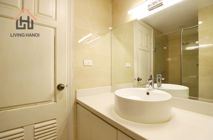 Neat and Tidy Renovated 2 bedroom unit for rent in Tay Ho Neat and Tidy Renovated 2 bedroom unit for rent in Tay Ho