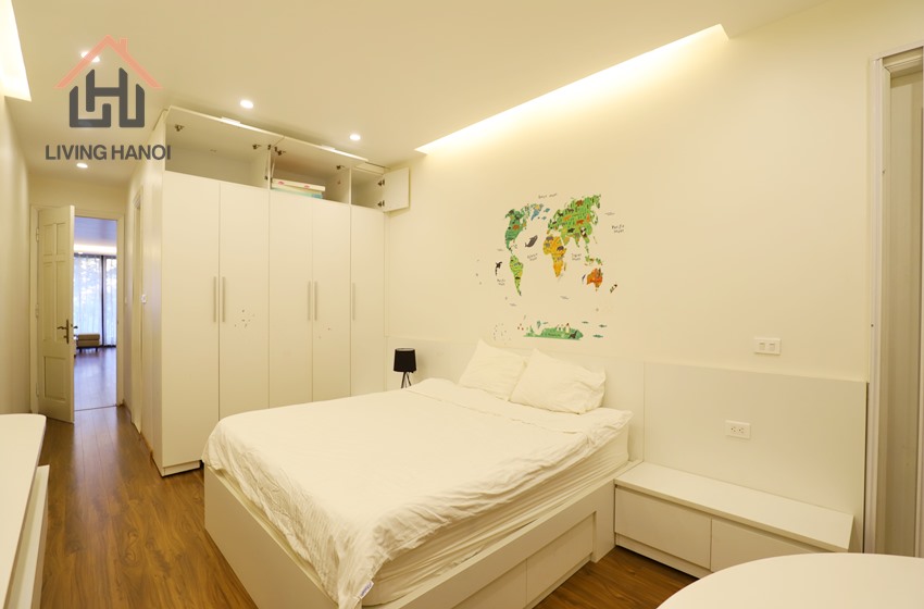 Neat and Tidy Renovated 2 bedroom unit for rent in Tay Ho Neat and Tidy Renovated 2 bedroom unit for rent in Tay Ho