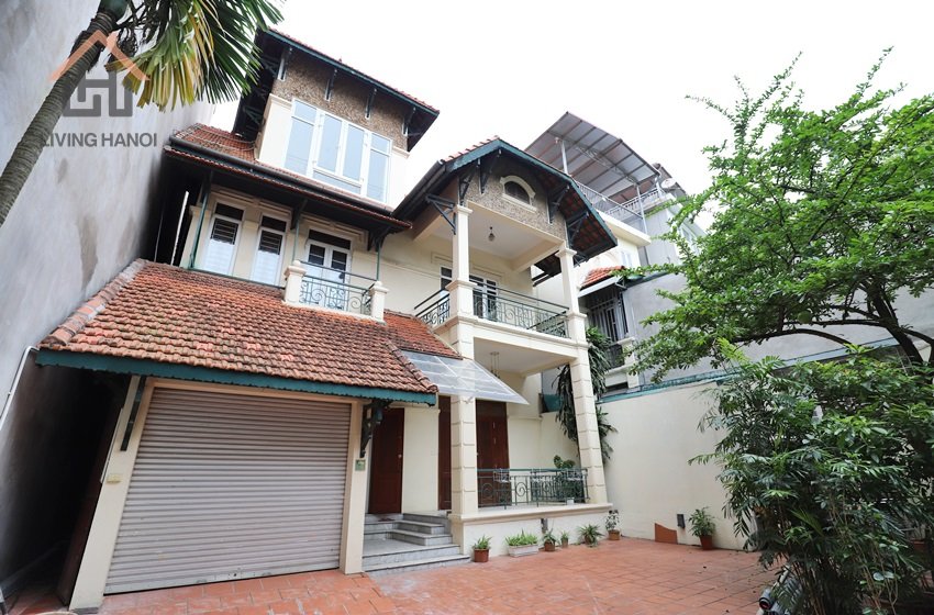 New villa for rent with yard for rent in To Ngoc Van, Hanoi New villa for rent with yard for rent in To Ngoc Van, Hanoi