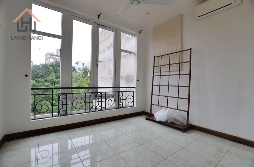 New villa for rent with yard for rent in To Ngoc Van, Hanoi New villa for rent with yard for rent in To Ngoc Van, Hanoi