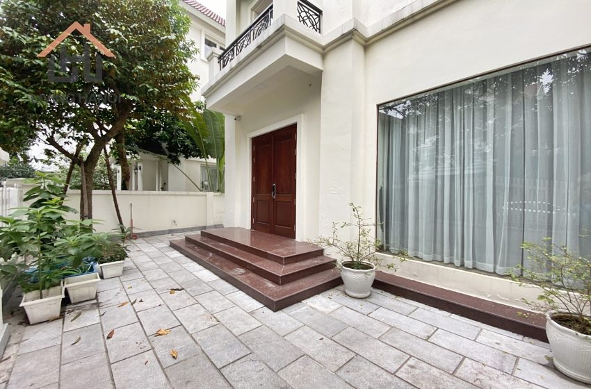 Nice 04 bedroom house for rent in Vinhomes Riverside, Long Bien, Hanoi Nice 04 bedroom house for rent in Vinhomes Riverside, Long Bien, Hanoi