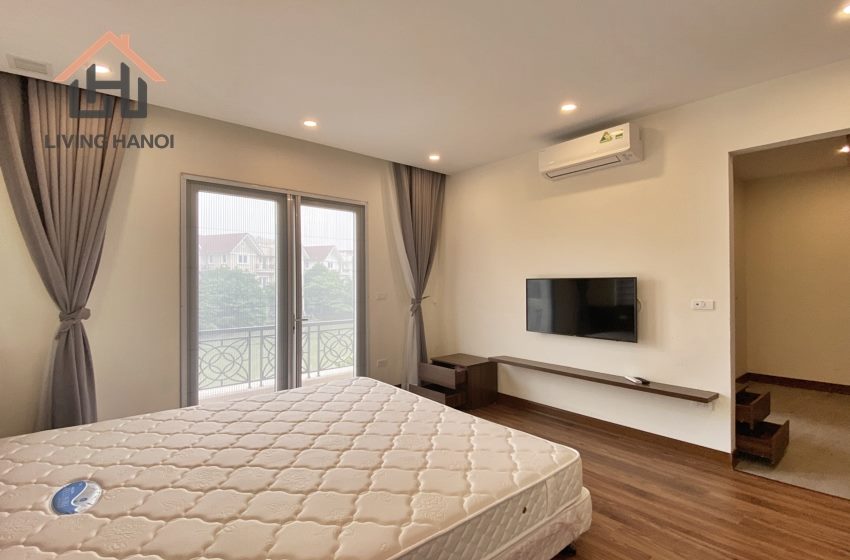 Nice 04 bedroom house for rent in Vinhomes Riverside, Long Bien, Hanoi Nice 04 bedroom house for rent in Vinhomes Riverside, Long Bien, Hanoi