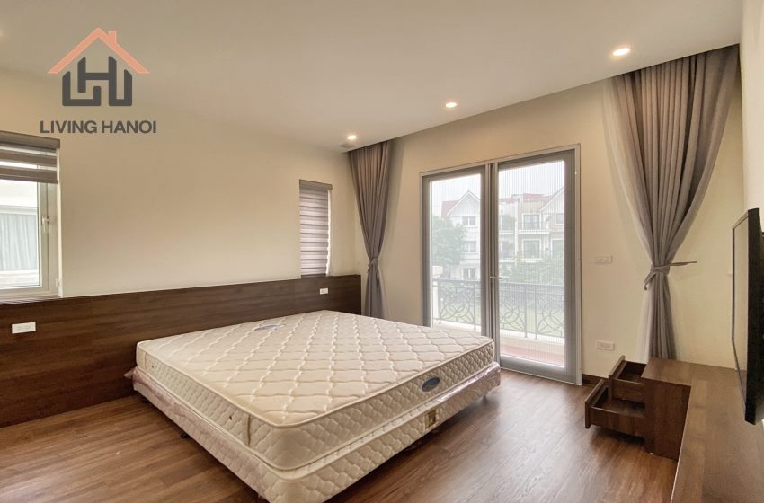 Nice 04 bedroom house for rent in Vinhomes Riverside, Long Bien, Hanoi Nice 04 bedroom house for rent in Vinhomes Riverside, Long Bien, Hanoi